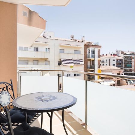 Ginosi Basics Centric Apartel Apartment Castelldefels Exterior foto